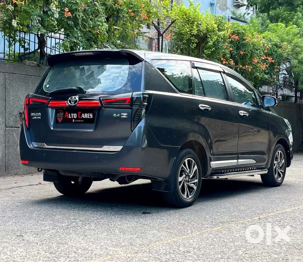 Toyota Innova Crysta [2020-ongoing] 2.4 Gx 7 Str, 2022, Diesel