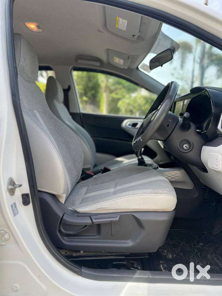 Hyundai Grand I10 Nios Amt Sportz, 2020, Petrol