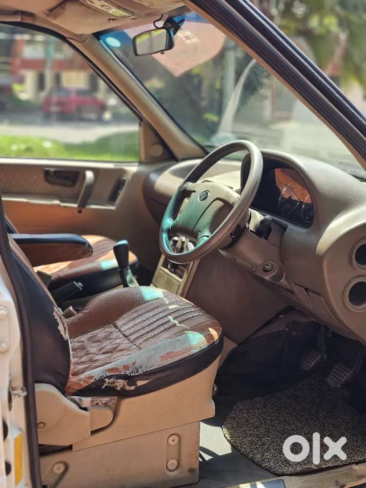 Tata Safari 2.2 Dicor 2012