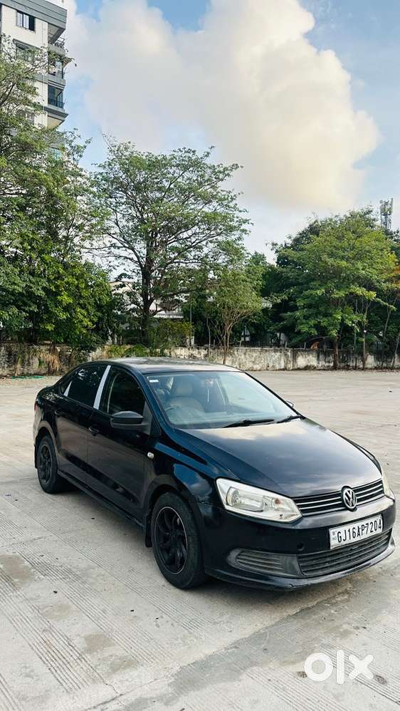 Volkswagen Vento Petrol Manual 2011