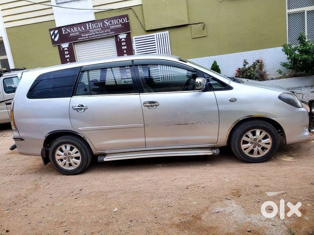 Toyota Innova 2.5 Vx 8 Str, 2009, Diesel