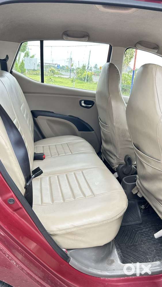 Hyundai I10 Sportz, 2015, Petrol