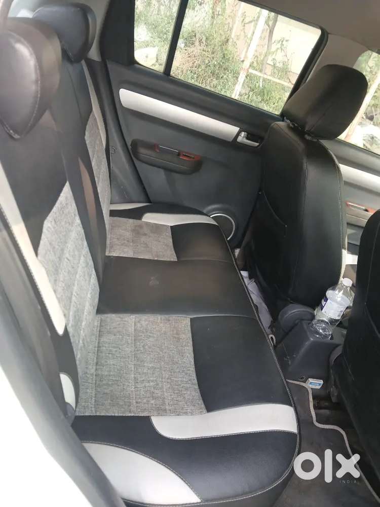 Maruti Suzuki Swift 2011 Diesel 105000 Km Driven