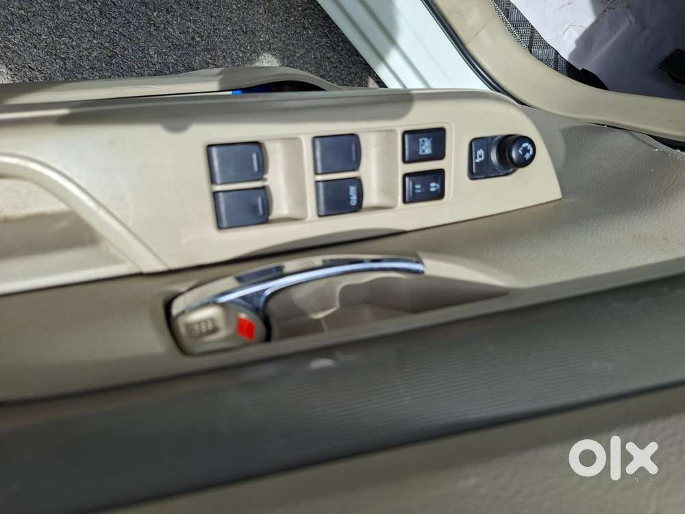 Maruti Suzuki Ertiga Vxi Shvs, 2022, Cng & Hybrids