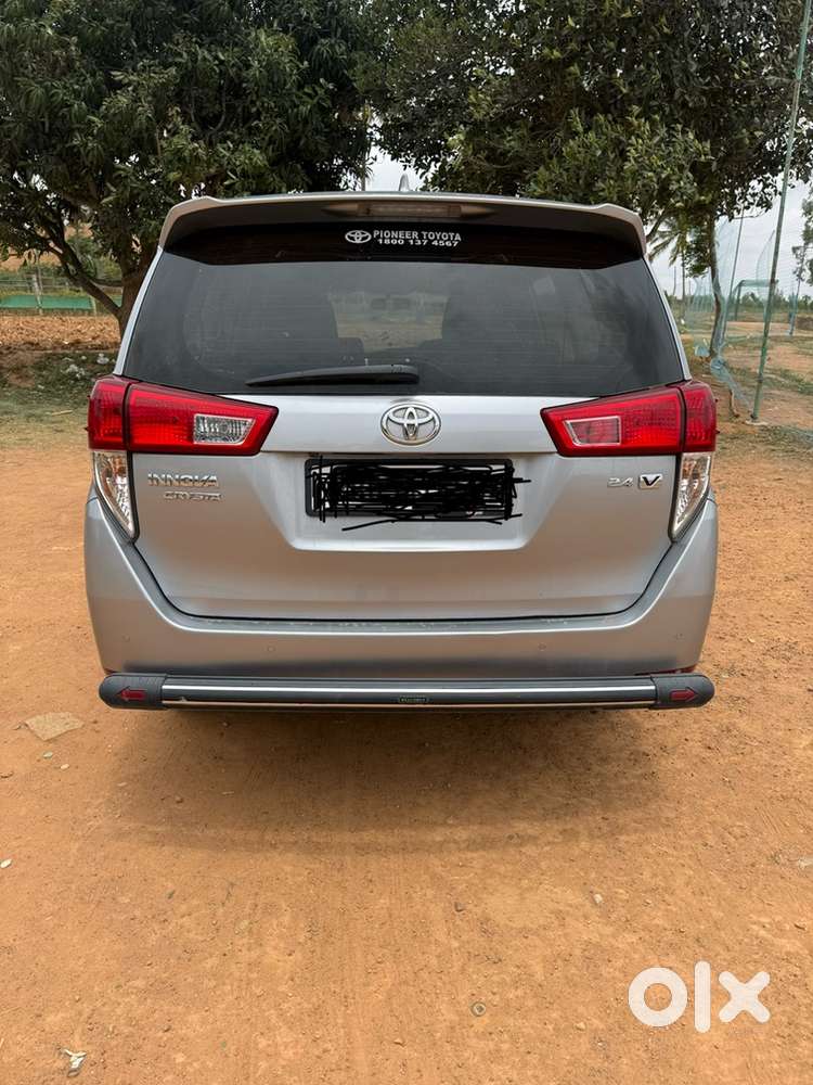 Toyota Innova Crysta 2020,bs4.with All Extra Fiting New Tyres New Batt