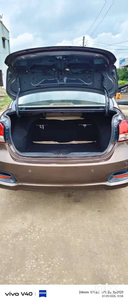 Maruti Ciaz Zdi+ Shvs 2015 Urgent Sell