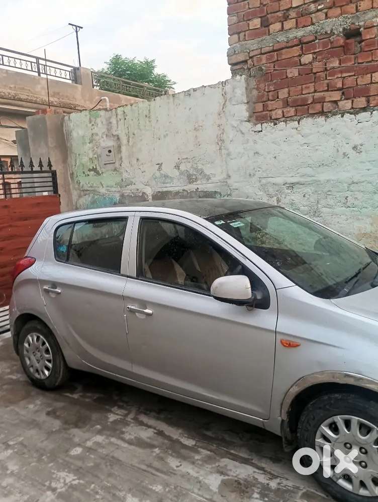 Hyundai I20 1.4 Magna 2011