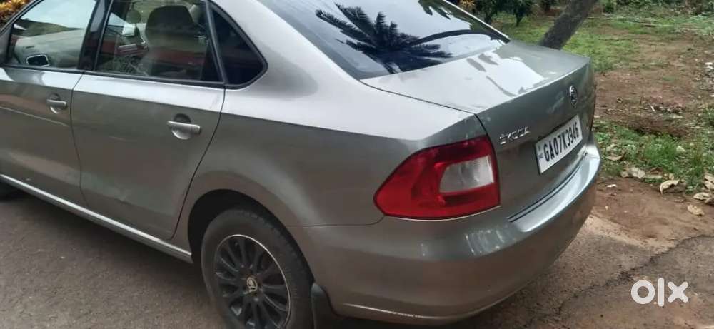 Skoda Rapid 2015 Petrol 980000 Km Driven