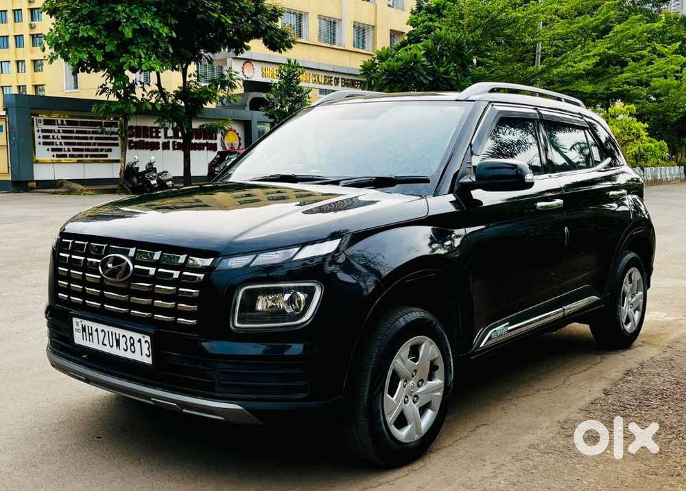 Hyundai Venue, 2022, Petrol