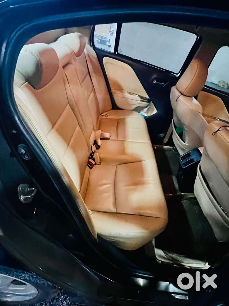 Honda City Vx Petrol 2016 Model With Sunroof