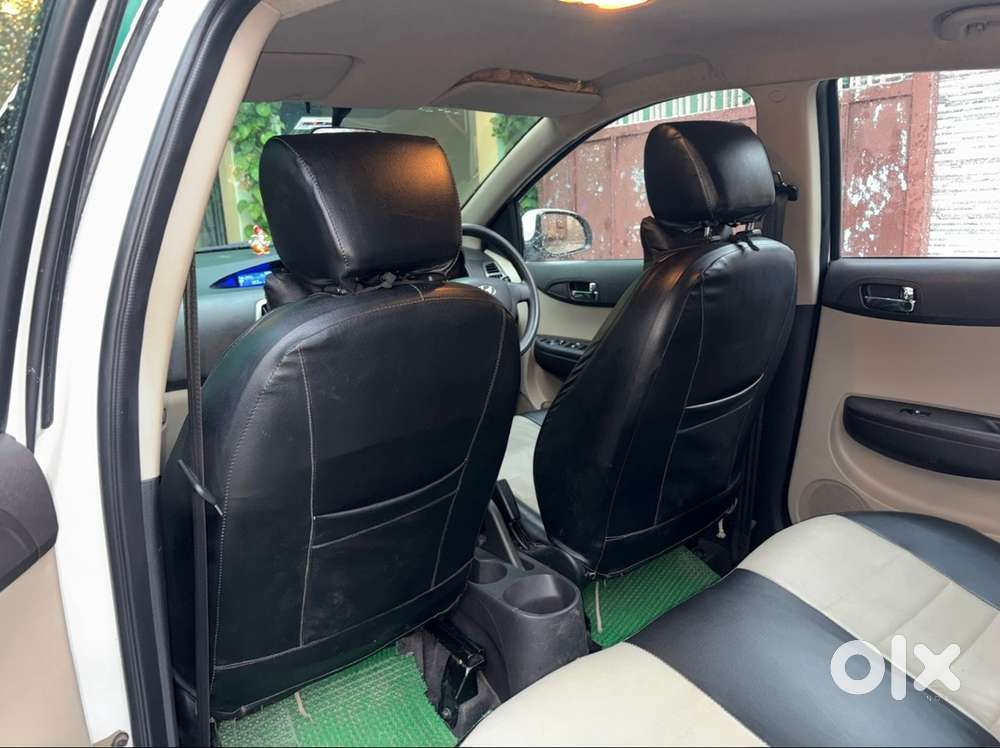 Hyundai I20 Petrol Manual 2013