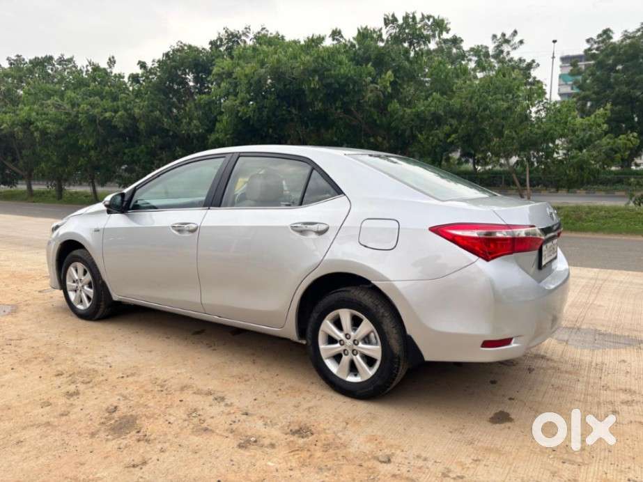 Toyota Corolla Altis G At, 2016, Petrol