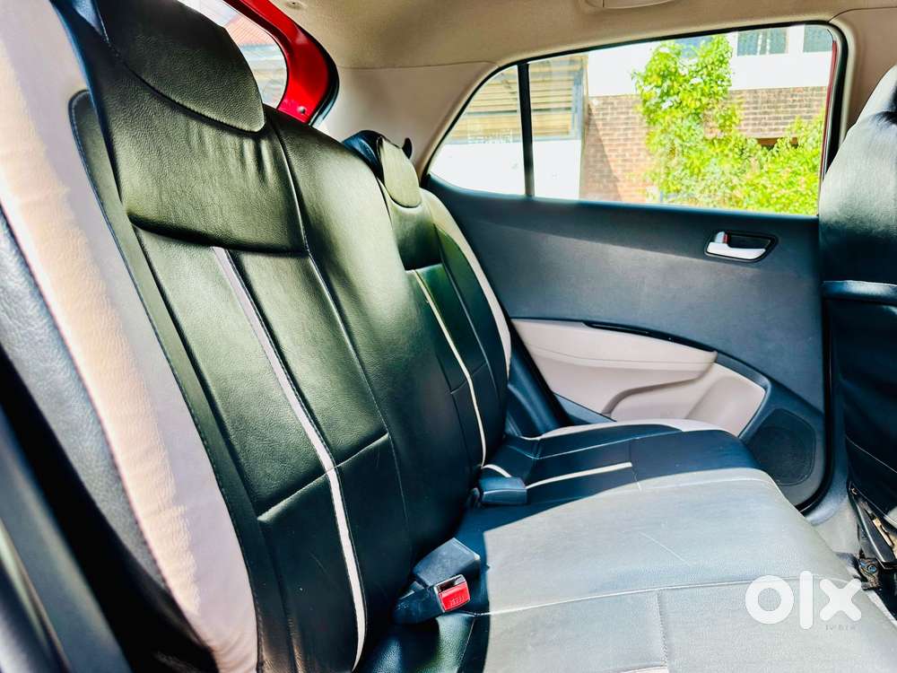 Hyundai Grand I10 Sportz (o) 1.2 At Vtvt, 2017, Petrol