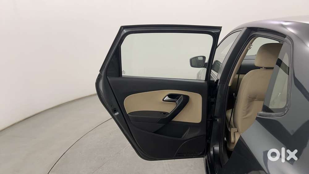 Volkswagen Polo 2009-2013 Petrol Highline 1.2l, 2015, Petrol