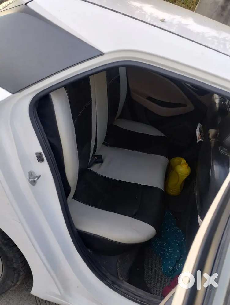 Hyundai I20 2015 Cng & Hybrids Well Maintained..