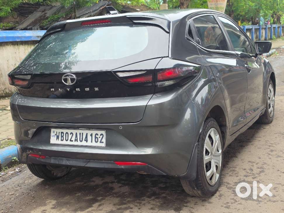Tata Altroz Xm Plus (s), 2023, Petrol
