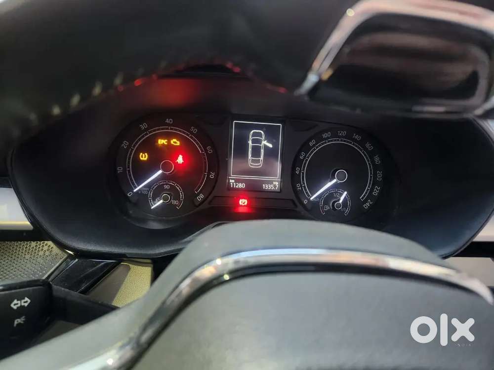 Skoda Slavia 2023 Petrol Well Maintained