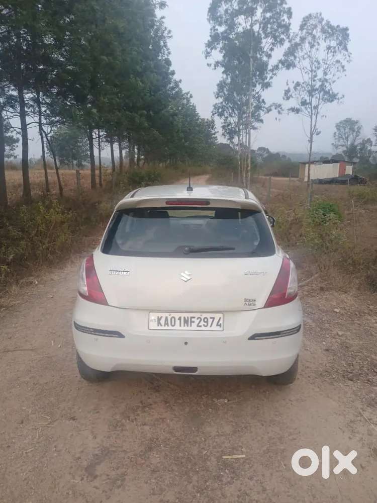 Maruti Suzuki Swift 2015