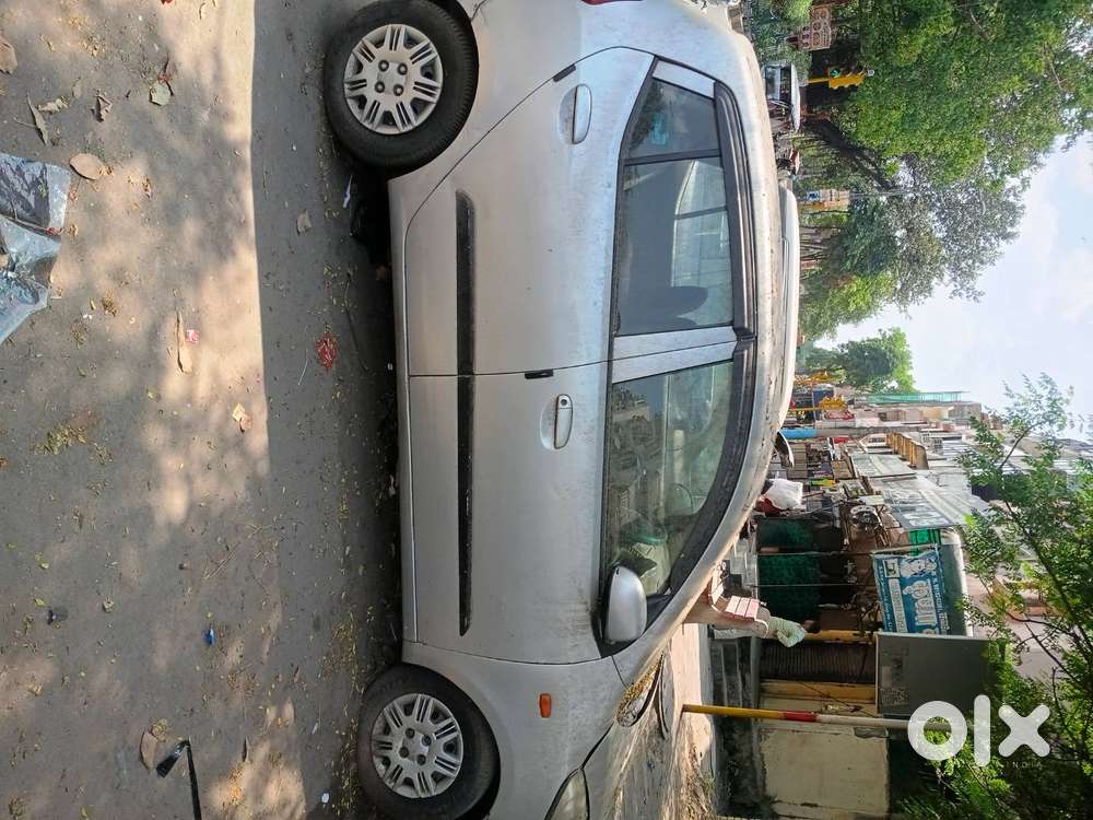 I10,magna 1.1  Mfr Yr... 2012  April  Petrol + Cng  2 Brand New Tyres