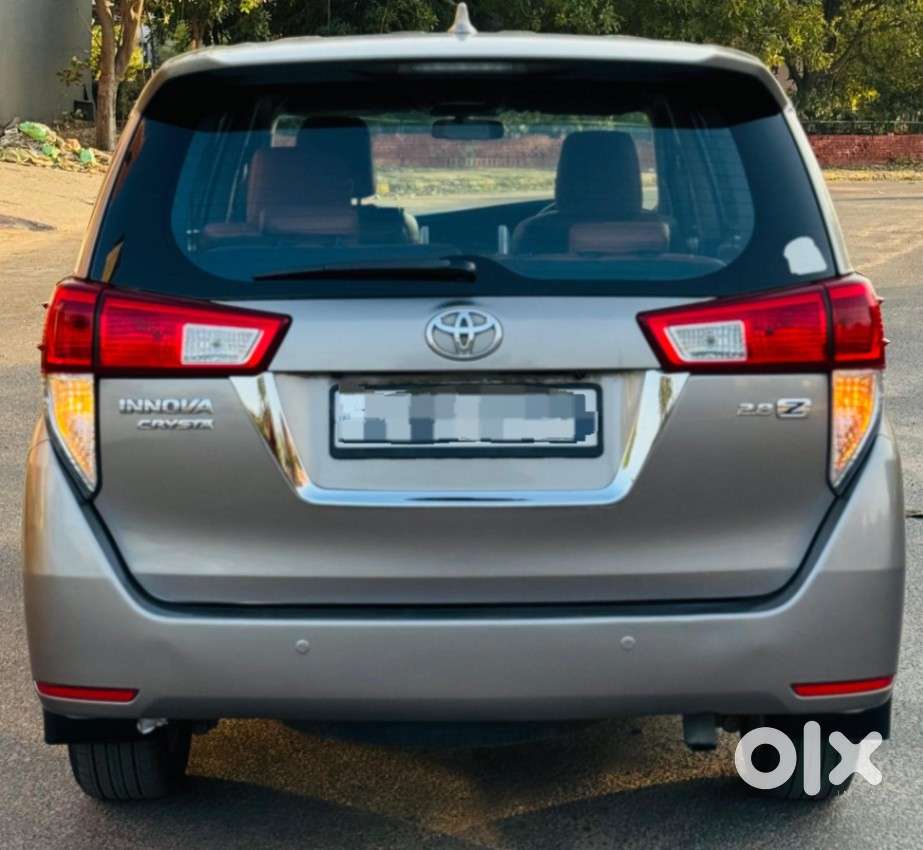Toyota Innova Crysta 2.8z Automatic, 2018, Diesel