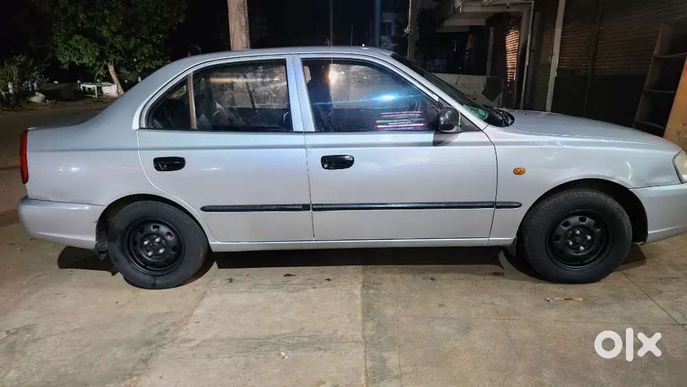 Hyundai Accent 1.5 Executive 2001