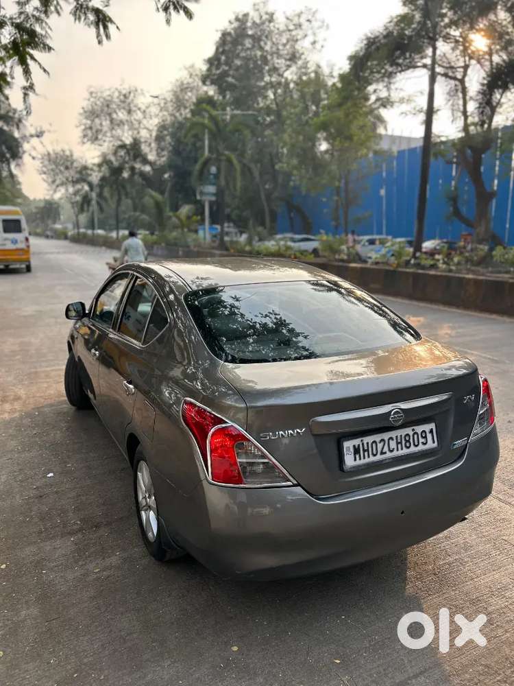 Nissan Sunny 2012 Diesel 105000 Km Driven