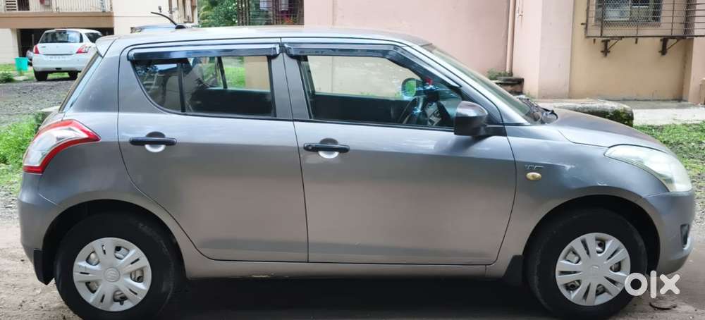 Maruti Suzuki Swift Lxi, 2014, Petrol