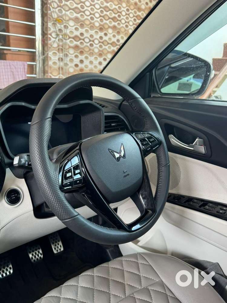 Mahindra Xuv 3xo 2024