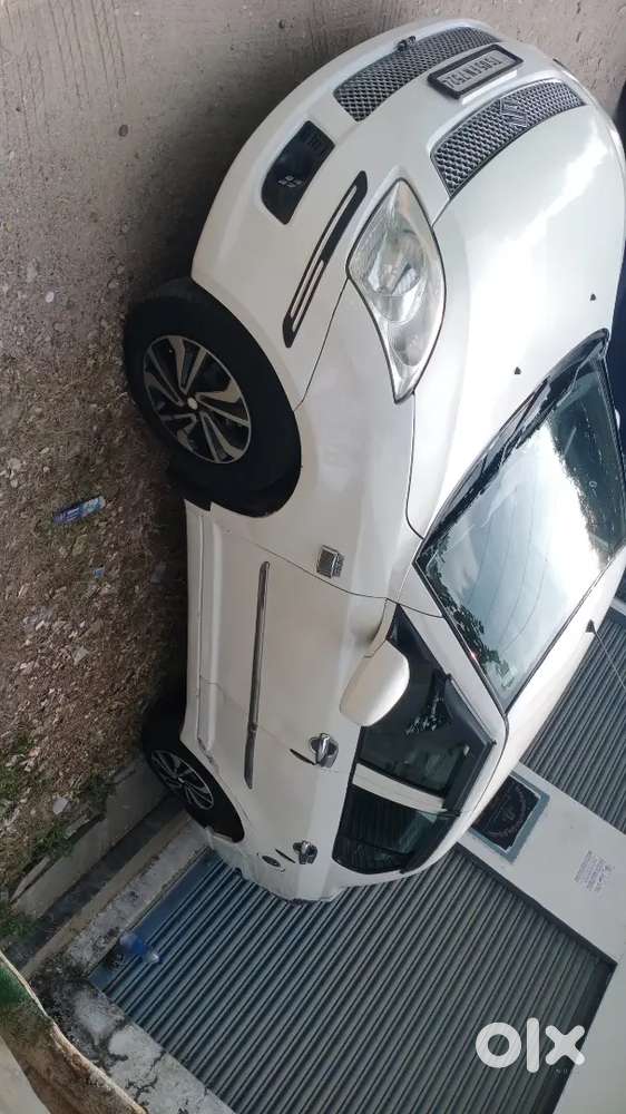 Maruti Suzuki Dzire 2015