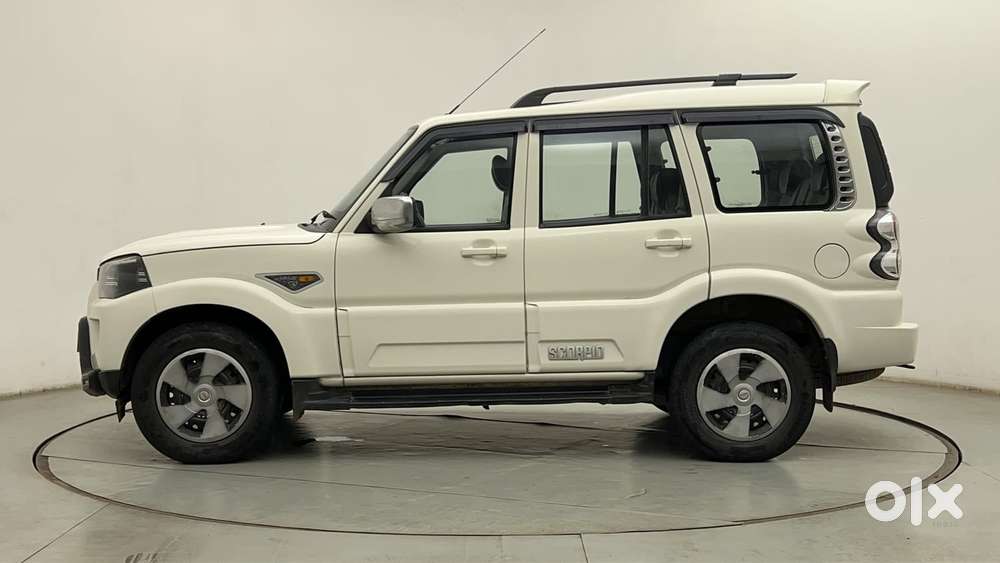 Mahindra Scorpio Intelli Hybrid S6 Plus, 2017, Diesel