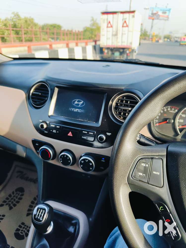 Hyundai Grand I10 Sportz(o) 1.2 Mt, 2017, Petrol