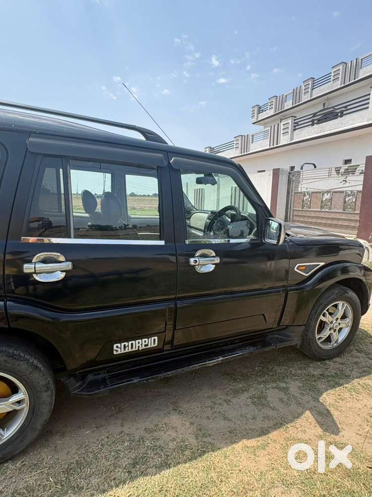 Mahindra Scorpio Classic 2015 Diesel Well Maintained