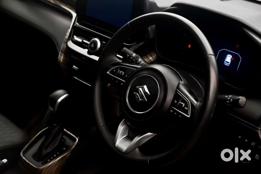 Maruti Suzuki Grand Vitara 1.5 Alpha Plus Intelligent Hybrid Ecvt, 2..