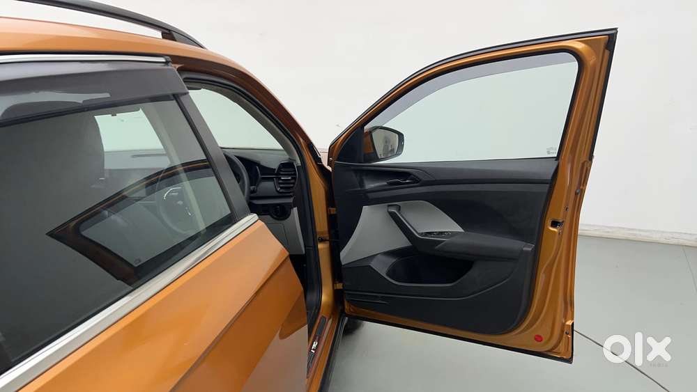 Skoda Kushaq Active 1.0 Tsi Mt, 2021, Petrol