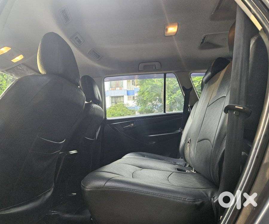 Toyota Innova Crysta 2.4 Gx Mt 8s, 2017, Diesel