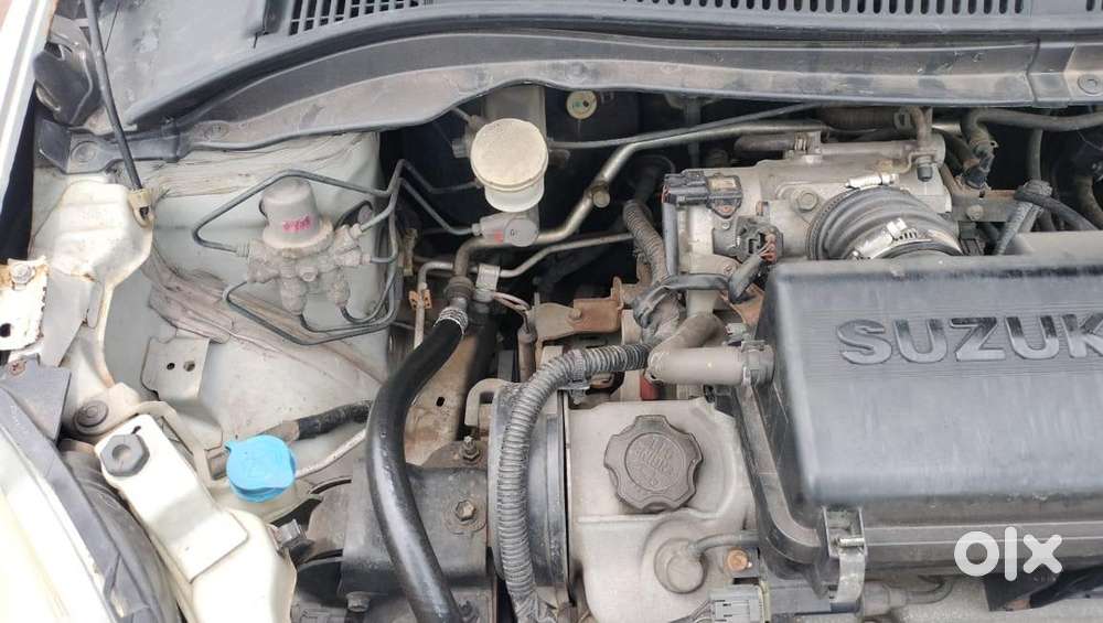 Maruti Suzuki Swift 2010 Petrol Manual