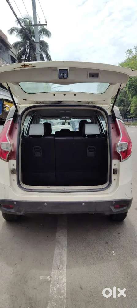 Mahindra Marazzo 2019 Diesel 76000 Km Driven