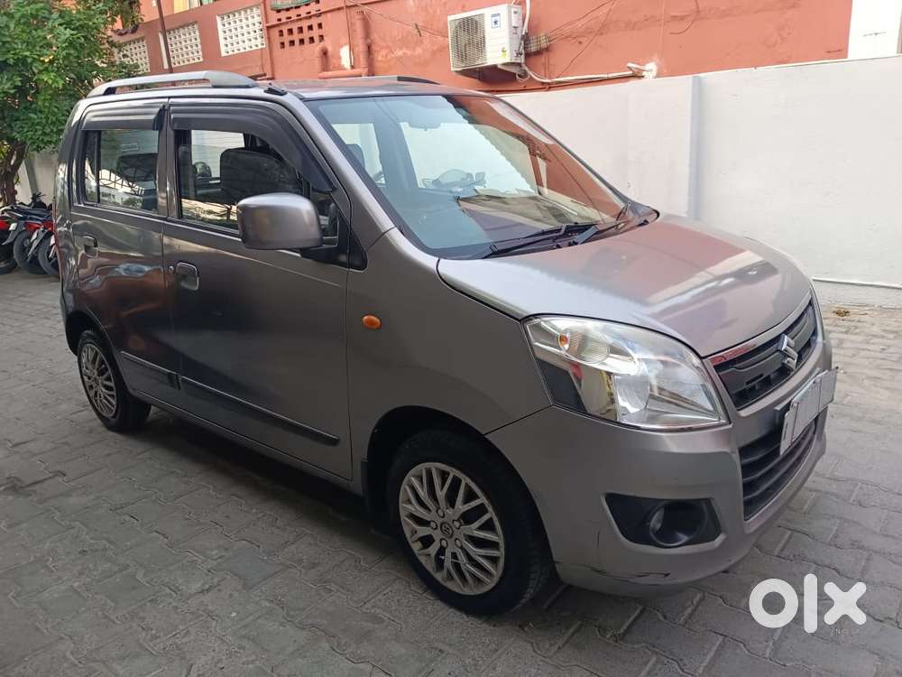 Maruti Suzuki Wagon R Vxi Amt1.2, 2018, Petrol