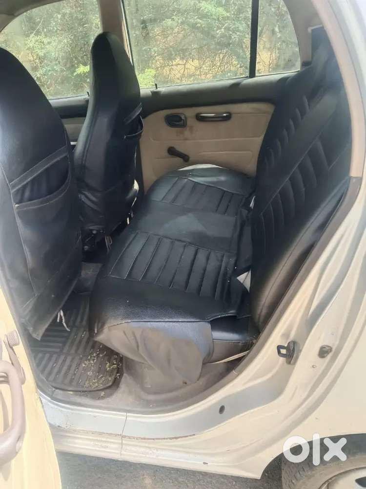 Hyundai Santro Asta 2011