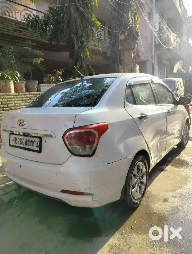 Good Condition Hyundai Xcent With Cng