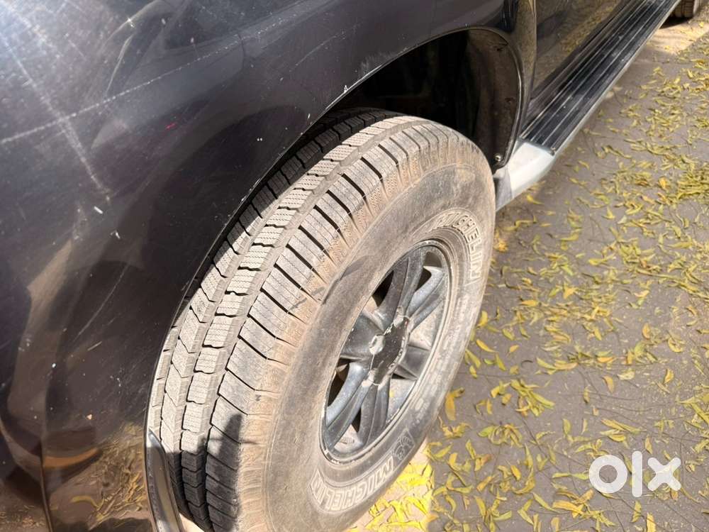 Isuzu V-cross 2017 Diesel Well Maintained