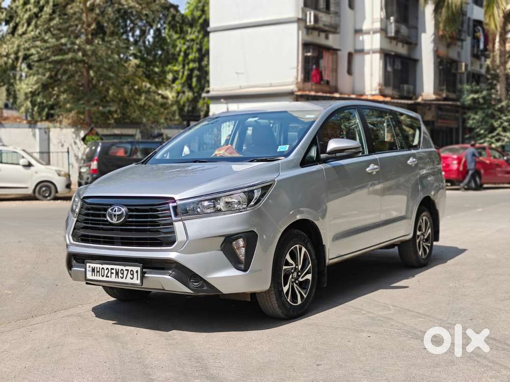 Toyota Innova Crysta