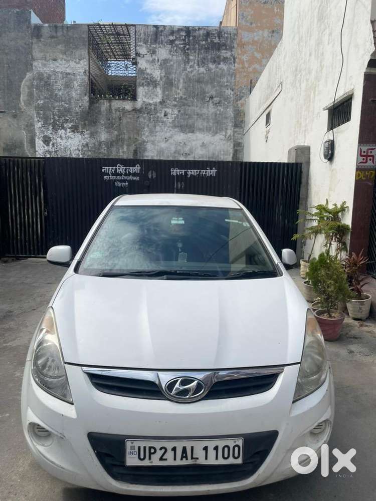 Hyundai Car 2011 Manual Petrol
