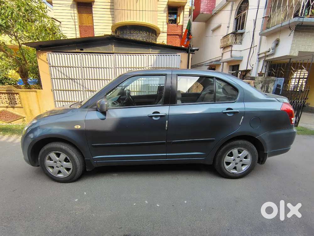 Maruti Suzuki Swift Dzire 2011 With Life Time Tax Zxi