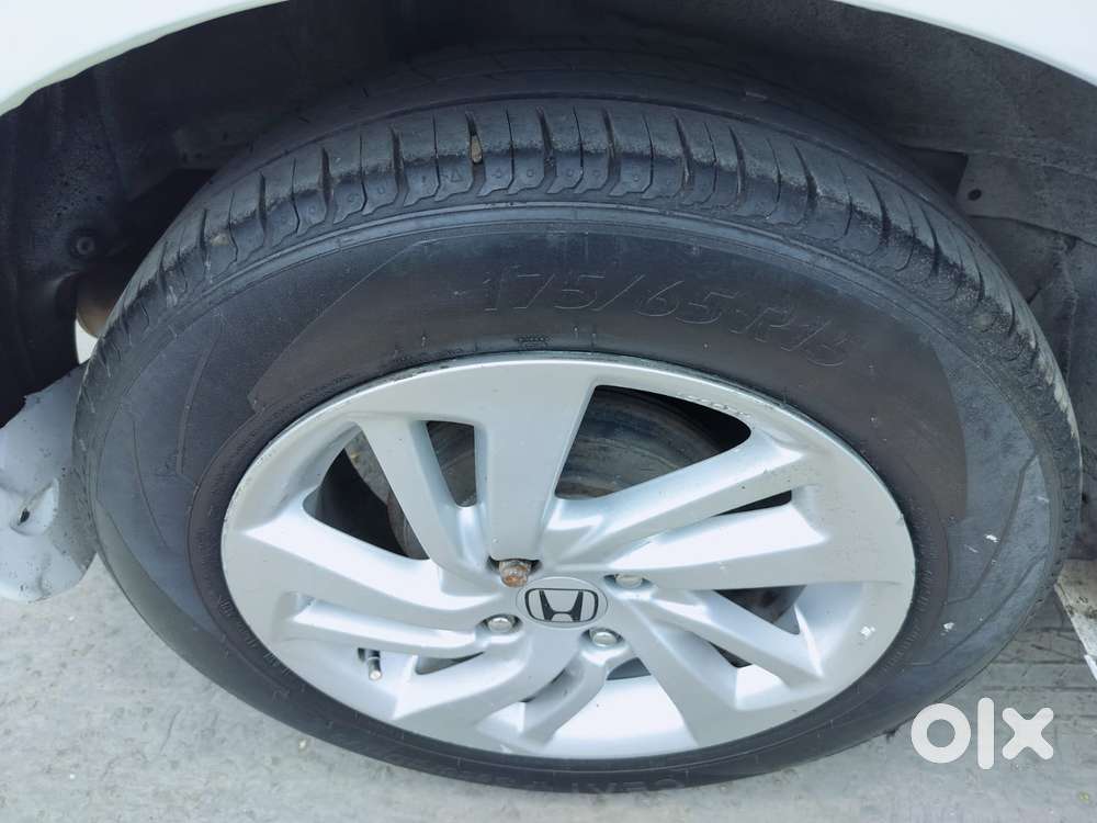 Honda Jazz V Mt Privilege, 2016, Petrol