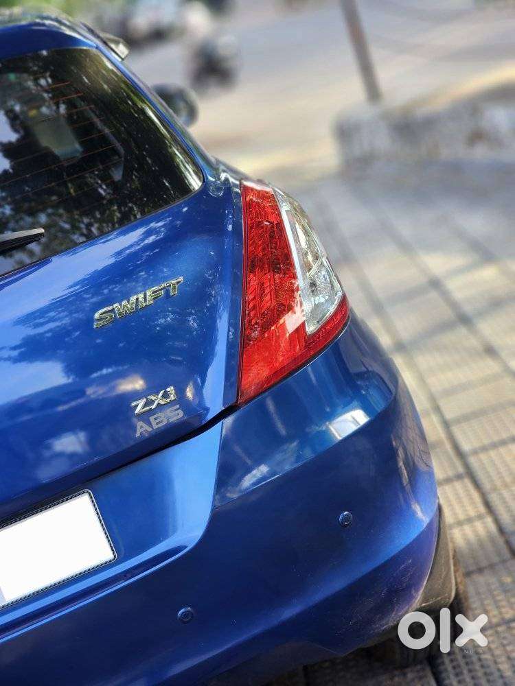 Maruti Suzuki Swift Zxi, 2013, Petrol