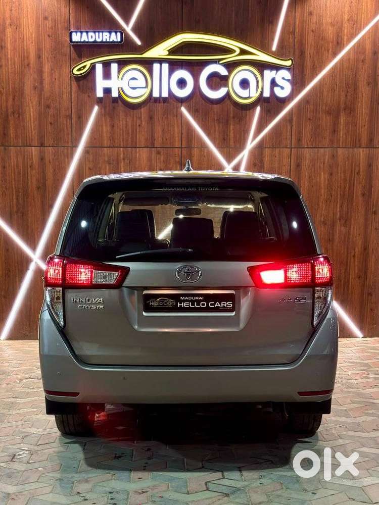 Toyota Innova Crysta