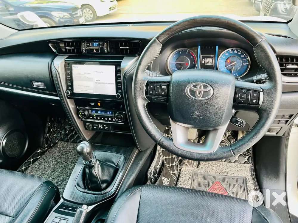 Toyota Fortuner 2024