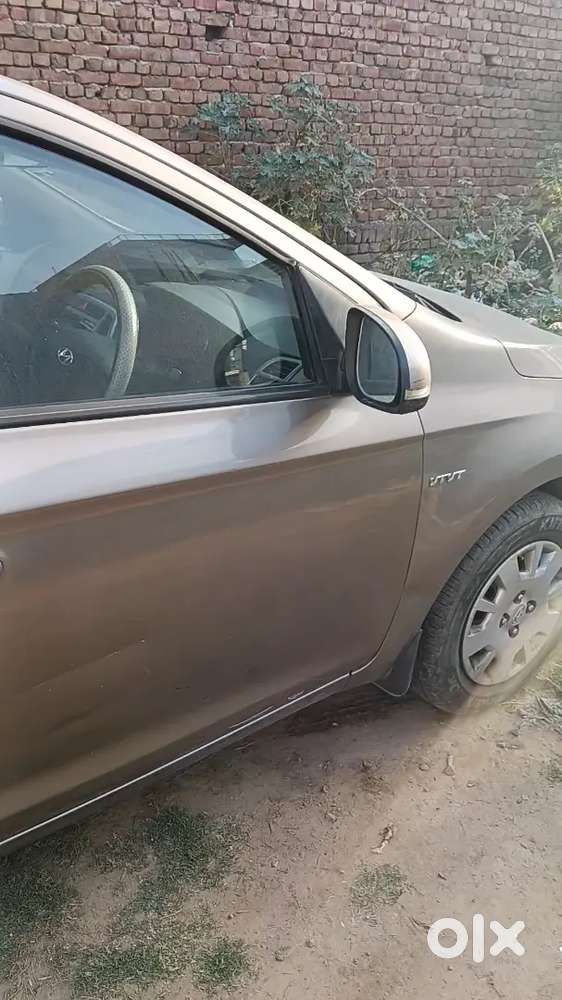 I20 Cng Fitted All Good Condition Cng Fitted On Paper