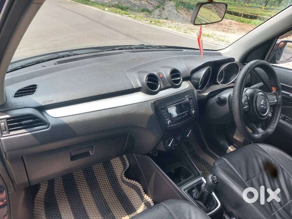 Maruti Suzuki Swift Vxi, 2021, Petrol